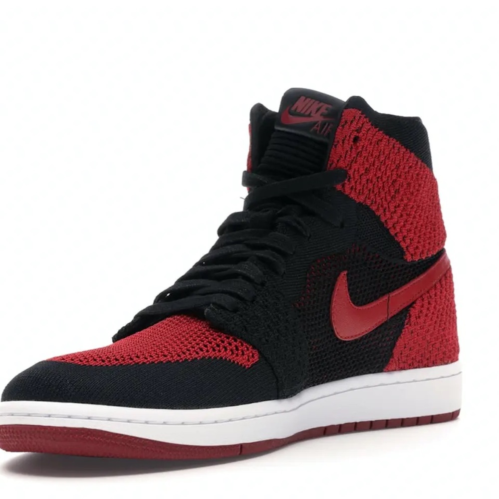 Nike Jordan 1 Retro High Flyknit (Size: 7 MENS)